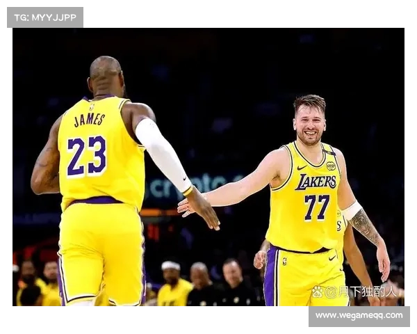 绿军VP vs 湖人VP+中赛冠军:谁是NBA历史最强球队?(湖人和绿军) 绿军VP vs 湖人VP+中赛冠军:谁是NBA历史最强球队?(湖人和绿军)